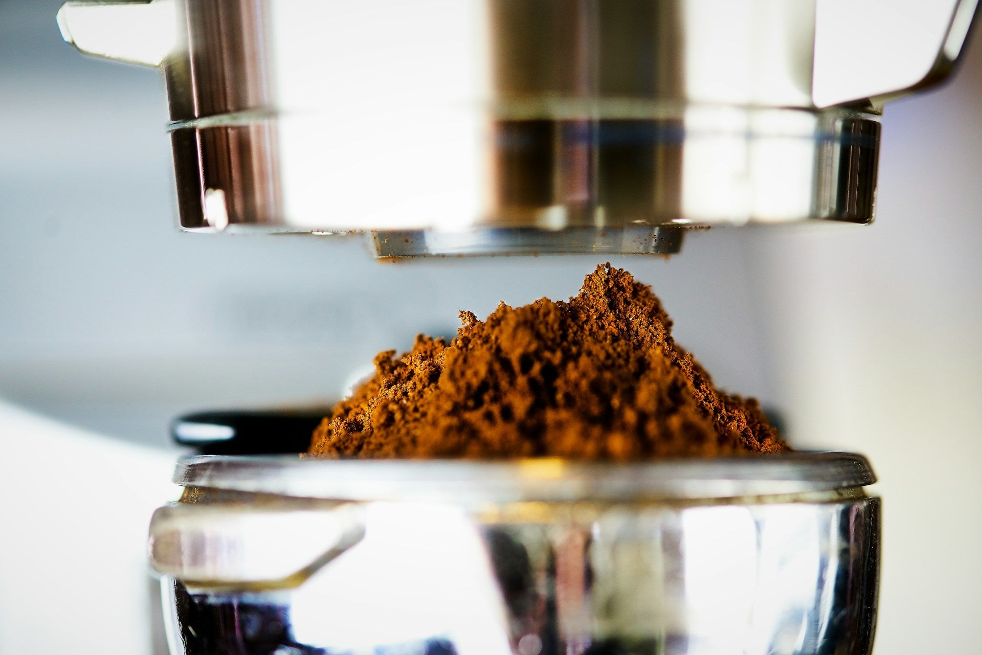 How to Grind Whole Bean Coffee